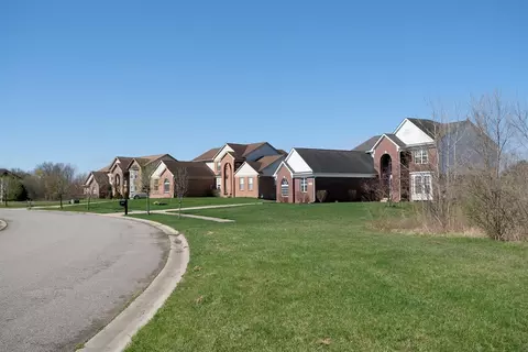 10248 Sherman Cir, Willis, MI 48191 photo 4