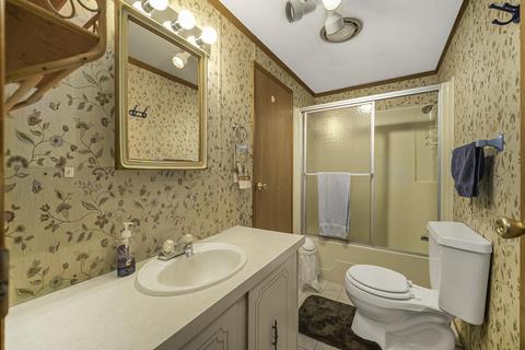 4604 Walz Rd, Jackson, MI 49201 photo 18