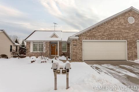 6708 Cedar Grv E, Jenison, MI 49428 photo 1