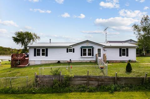 14830 20th Ave, Remus, MI 49340