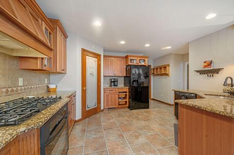 165 Jeremy St, Constantine, MI 49042 photo 6