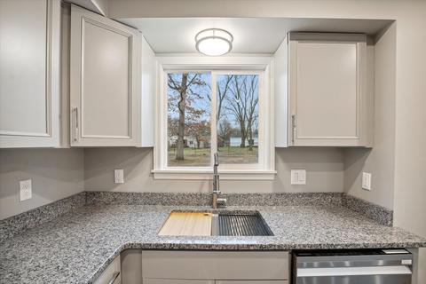 571 Christopher Rd, Jackson, MI 49203 photo 15