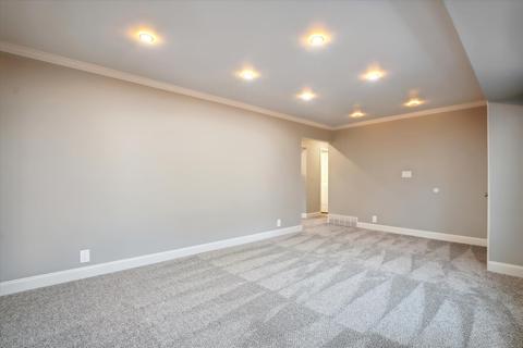 571 Christopher Rd, Jackson, MI 49203 photo 9