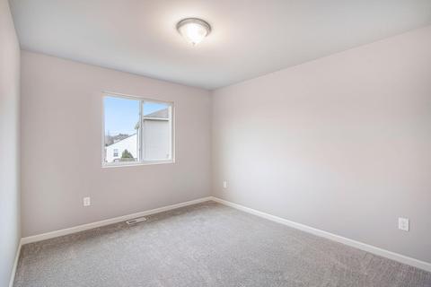 9377 Ellis Rd, Belding, MI 48809 photo 16