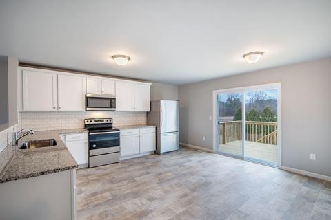 9377 Ellis Rd, Belding, MI 48809 photo 6