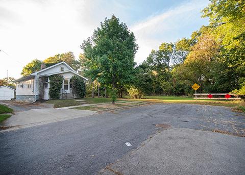 710 Orange St, Jackson, MI 49202 photo 17