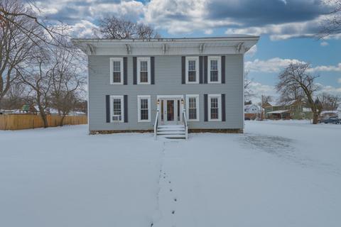 306 E St Joseph St, Lawrence, MI 49064