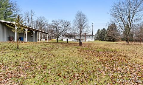 3450 Pinegrove Rd NE, Edmore, MI 48829 photo 9