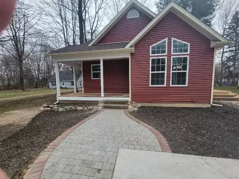 229 North St, Bangor, MI 49013