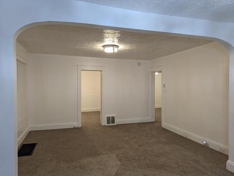 121 E Addison St, Jackson, MI 49203 photo 5
