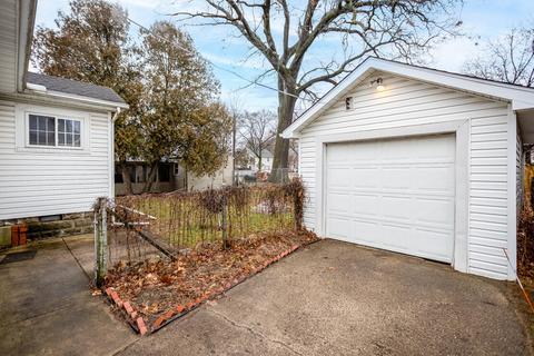 1602 E North St, Jackson, MI 49202 photo 5