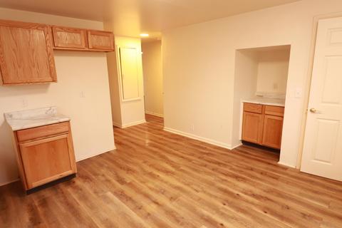 952 Chittock Ave, Jackson, MI 49203 photo 7
