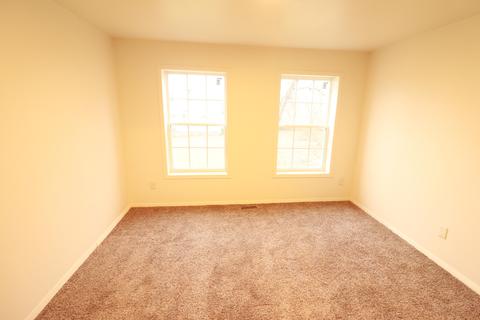 952 Chittock Ave, Jackson, MI 49203 photo 12