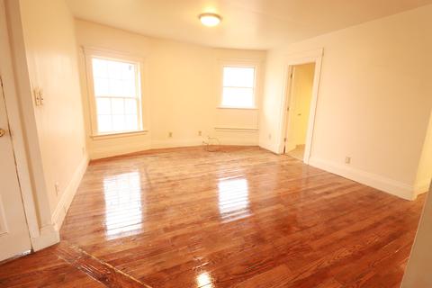 952 Chittock Ave, Jackson, MI 49203 photo 17