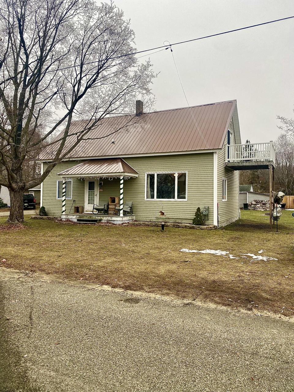  15 Bridge St, Manistee, MI 49660 photo 1