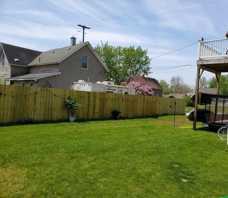  15 Bridge St, Manistee, MI 49660 photo 9