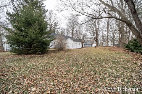 238 Beech St, Freeport, MI 49325 photo 46