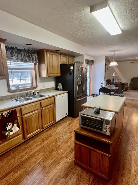1551 E Pine Hill Ave, White Cloud, MI 49349 photo 5