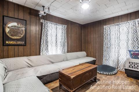 402 Gladys St, Plainwell, MI 49080 photo 17