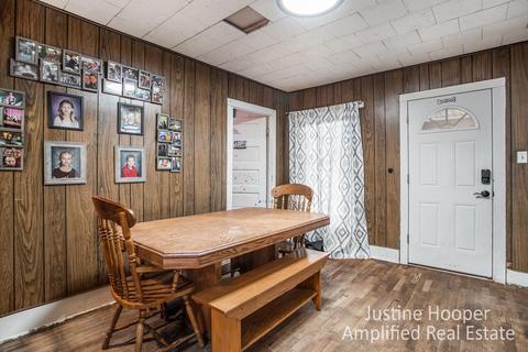 402 Gladys St, Plainwell, MI 49080 photo 25