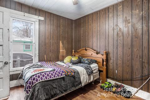 402 Gladys St, Plainwell, MI 49080 photo 19
