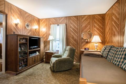 306 W Third St, Buchanan, MI 49107 photo 8