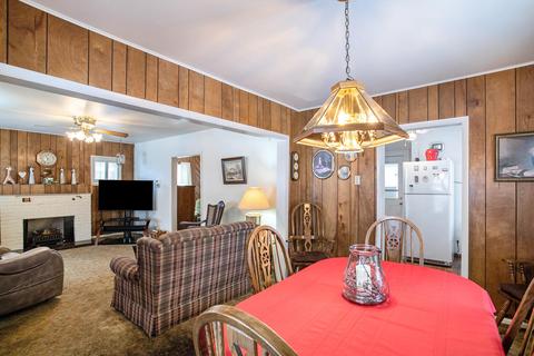 306 W Third St, Buchanan, MI 49107 photo 6