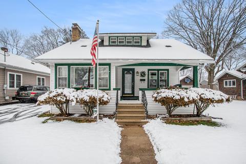 306 W Third St, Buchanan, MI 49107 photo 1
