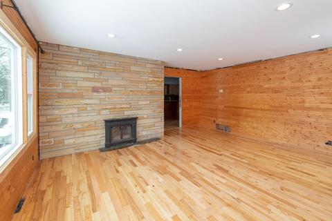 4331 E B Ave, Plainwell, MI 49080 photo 4