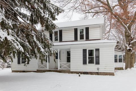 4331 E B Ave, Plainwell, MI 49080 photo 2
