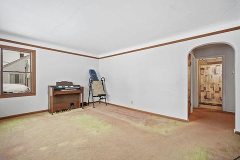 2113 Schelling Dr, Jackson, MI 49203 photo 3
