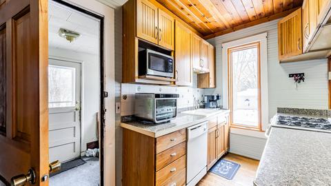 910 Verona Rd, Marshall, MI 49068 photo 9