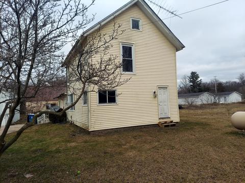 5589 South St, Pullman, MI 49450 photo 1