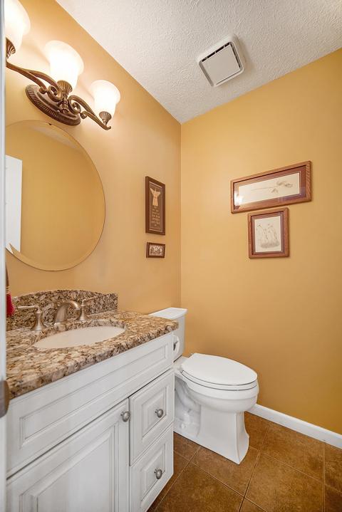 5315 Squires Manor Rd, Jackson, MI 49201 photo 13