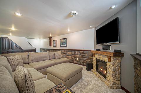 5315 Squires Manor Rd, Jackson, MI 49201 photo 20