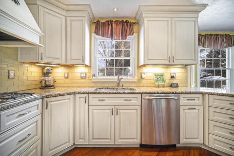 5315 Squires Manor Rd, Jackson, MI 49201 photo 4
