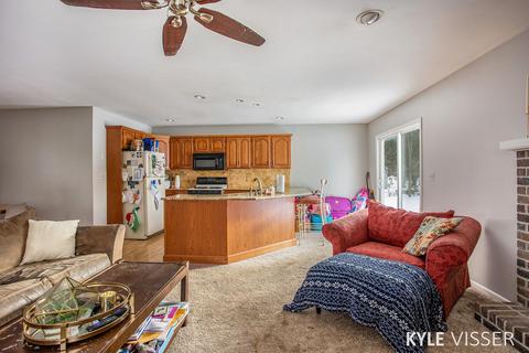 481 Adapointe Ct SE, Ada, MI 49301 photo 8