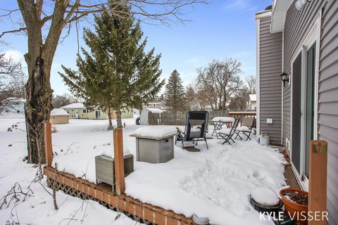 481 Adapointe Ct SE, Ada, MI 49301 photo 16