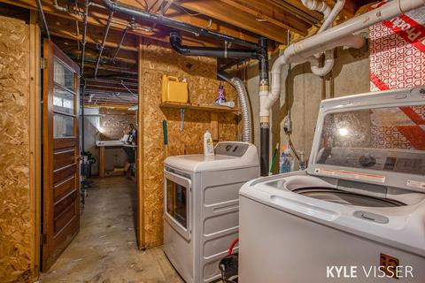 481 Adapointe Ct SE, Ada, MI 49301 photo 13