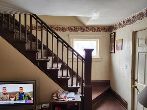 321 E Robinson St, Jackson, MI 49203 photo 7