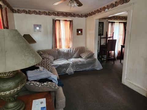 321 E Robinson St, Jackson, MI 49203 photo 4