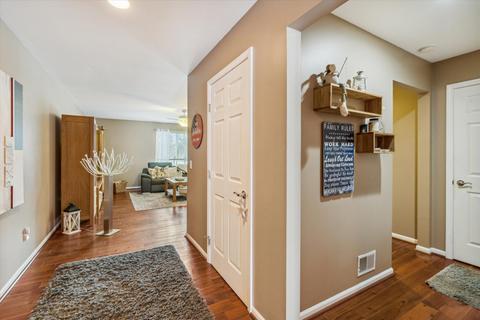 1411 Willow Dr, Jackson, MI 49201 photo 8