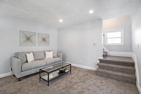 616 N State St, Jackson, MI 49202 photo 10