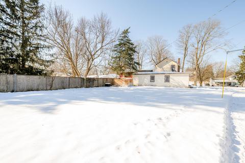 320 Lake St, Buchanan, MI 49107 photo 3