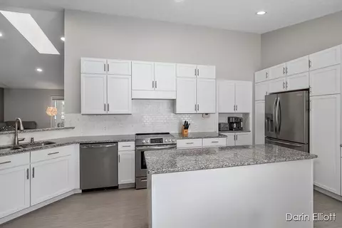 123 E Linden St, Carson City, MI 48811 photo 14