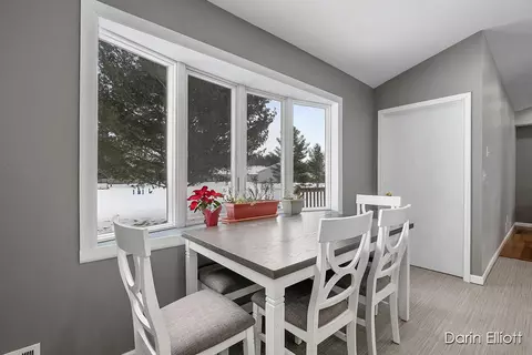 123 E Linden St, Carson City, MI 48811 photo 16