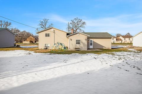 939 E Hoffman St, Three Rivers, MI 49093 photo 23