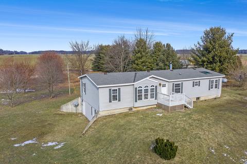 14562 Floating Bridge Rd, Three Rivers, MI 49093 photo 1