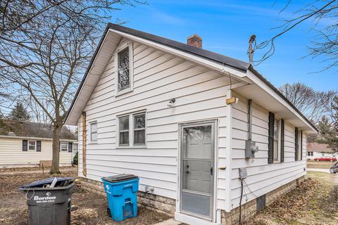 727 E Main St, Sturgis, MI 49091 photo 6