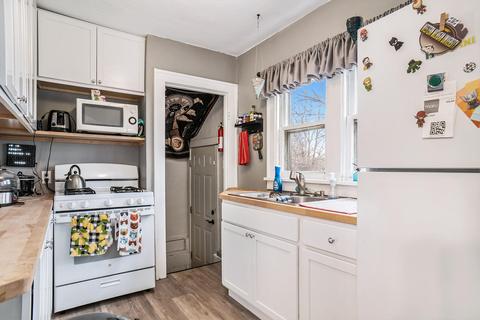 727 E Main St, Sturgis, MI 49091 photo 10